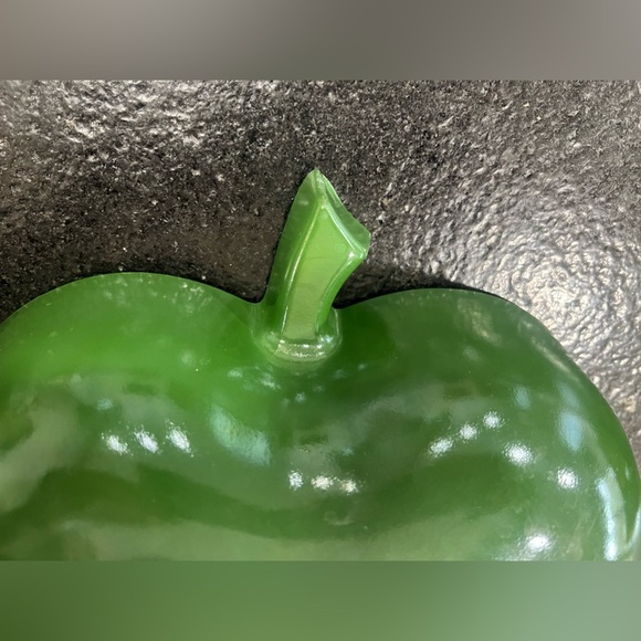 Vintage Hazel Green Milk Glass Apple Shaped Serving Bowl Floral Bottom 10" 🍏 - Picture 6 of 6